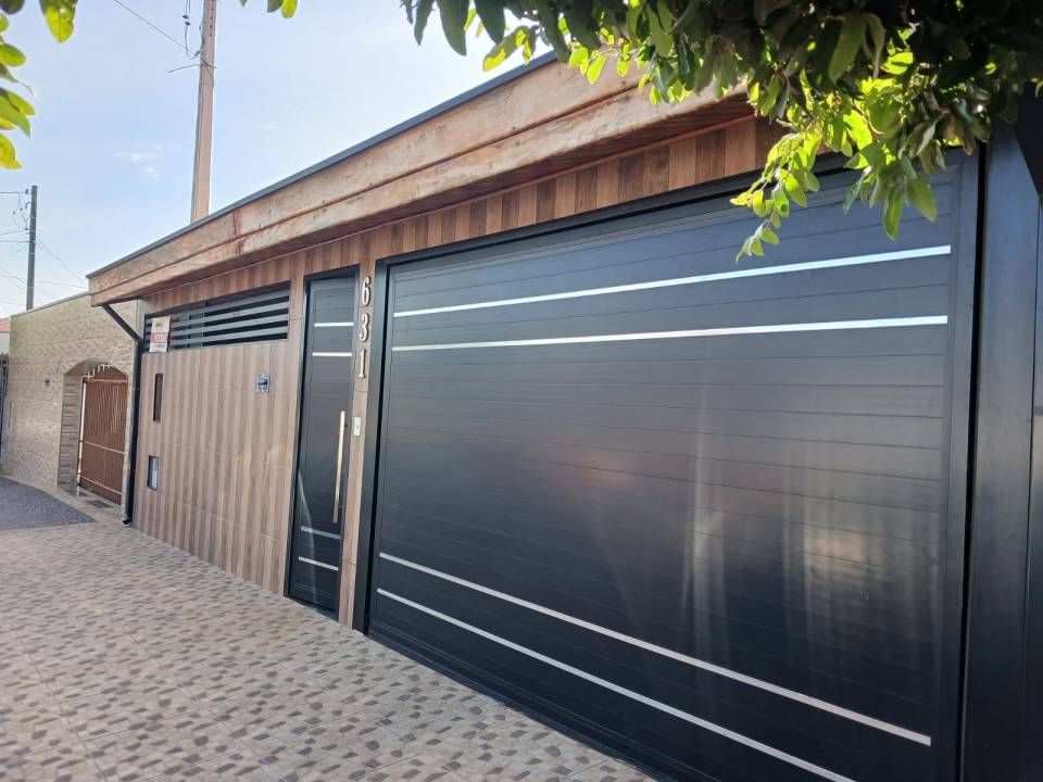 Casa em Vila Mollon IV