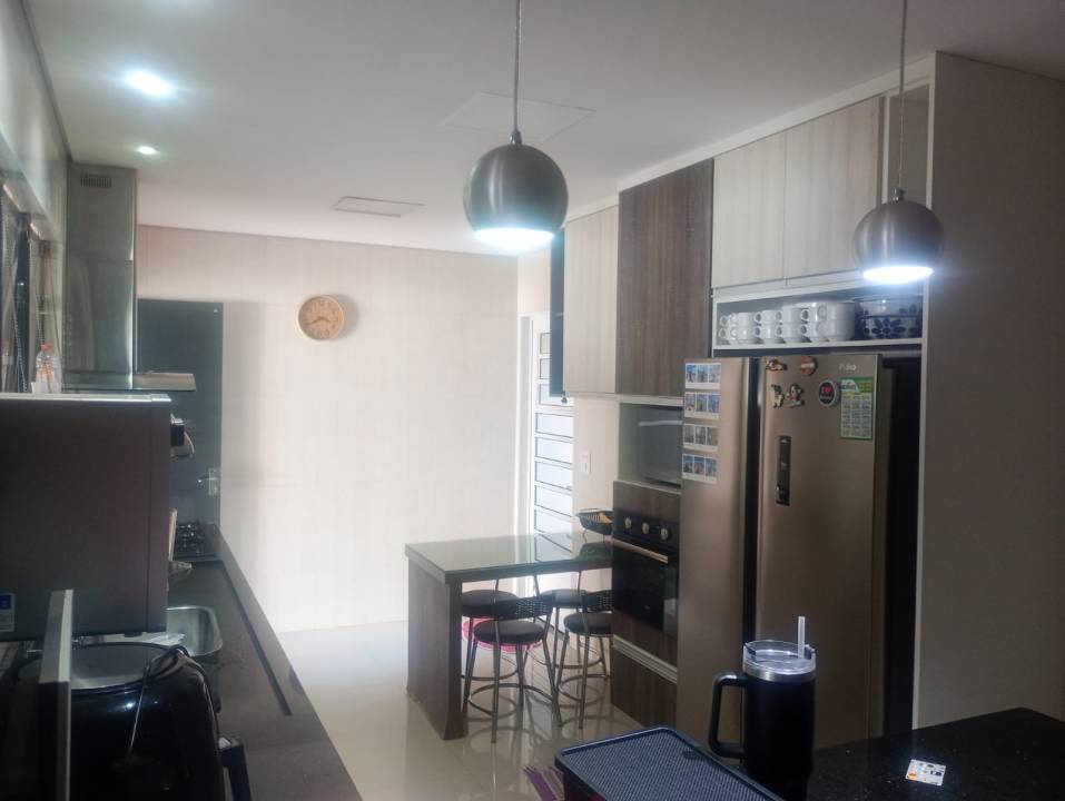 Casa, à venda, 250 m², por R$ 1.300.000,00 - Jardim Dona Regina - Santa Bárbara D'Oeste/SP — foto 5