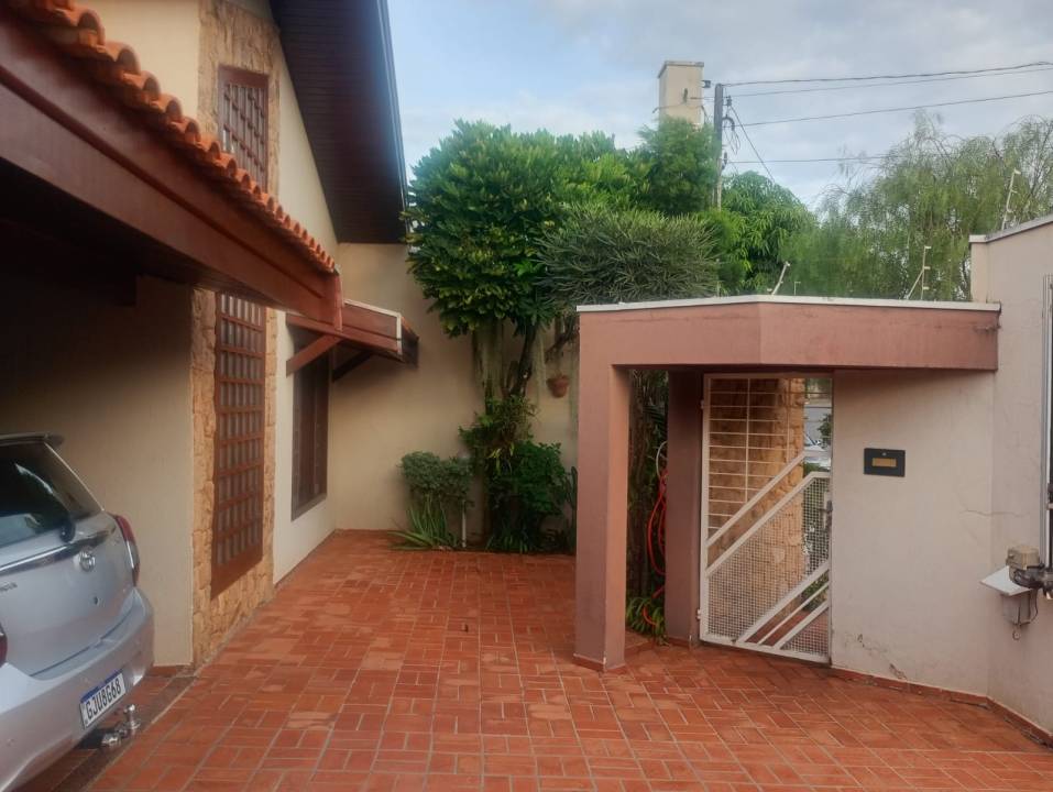 Casa, à venda, 360 m², por R$ 650.000,00 - Residencial Vale das Nogueiras - Americana/SP — foto 2