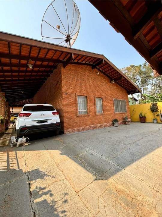 Casa em Costa Azul II