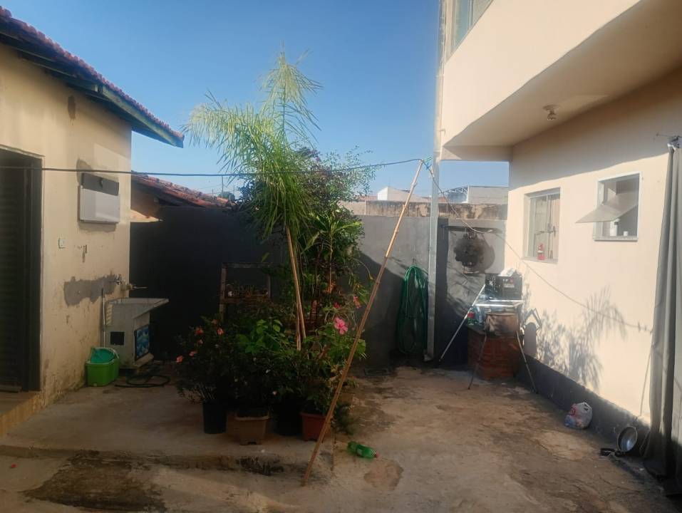 Casa, à venda, por R$ 380.000,00 - Conjunto Habitacional 31 de Março (COHAB) - Santa Bárbara D'Oeste/SP — foto 2