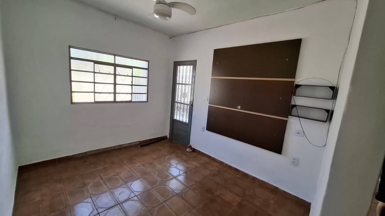 Casa, à venda, por R$ 220.000,00 - Jardim das Laranjeiras - Santa Bárbara D'Oeste/SP — foto 5