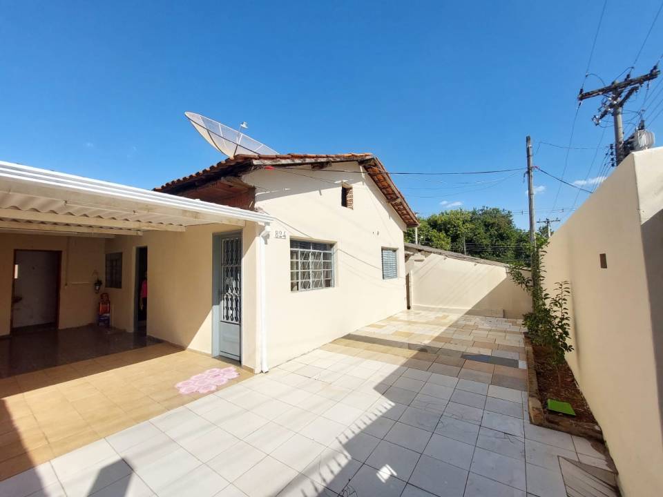 Casa em Jardim das Laranjeiras