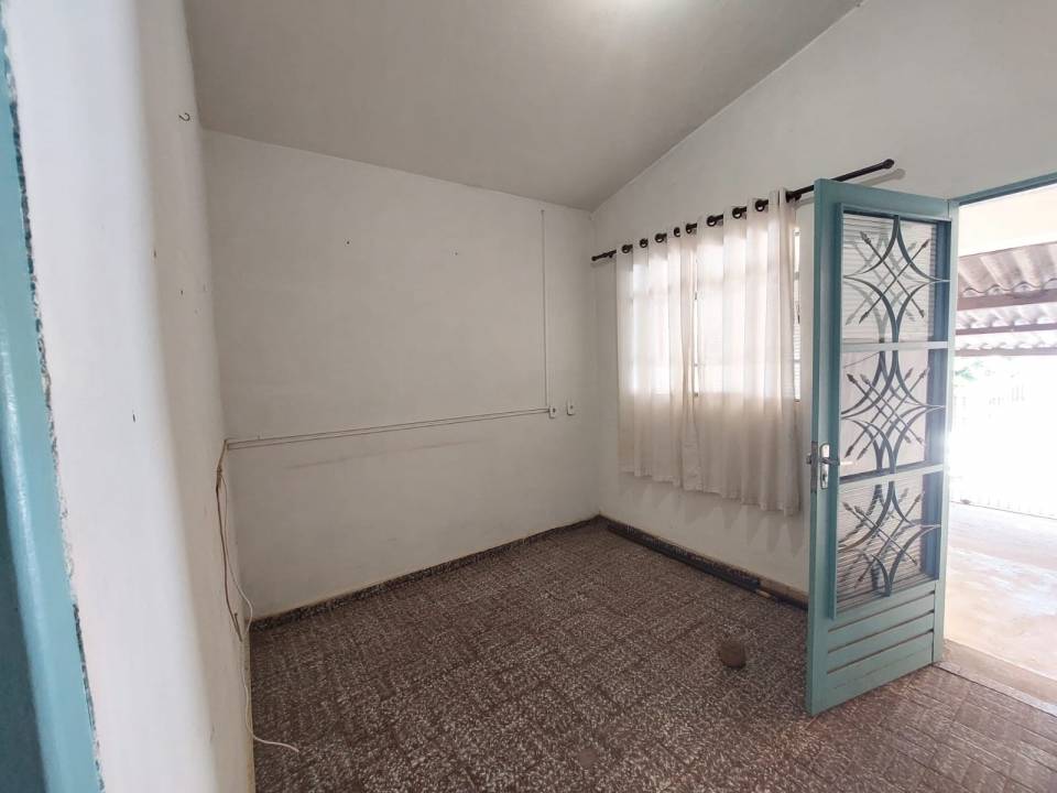 Casa, à venda, 275 m², por R$ 240.000,00 - Jardim Europa I - Santa Bárbara D'Oeste/SP — foto 3