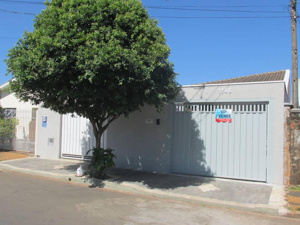 Casa em Jardim Mollon
