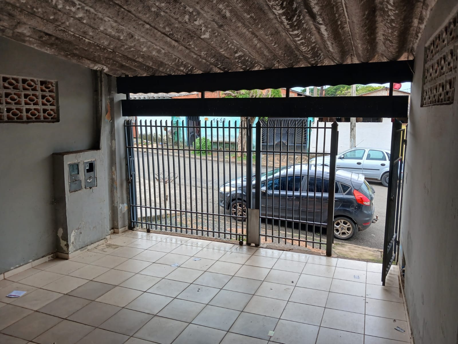 R$ 250 MIL-VENDO OU ALUGO-R$ 1500,00-CASA NO PLANALTO DO SOL — foto 2
