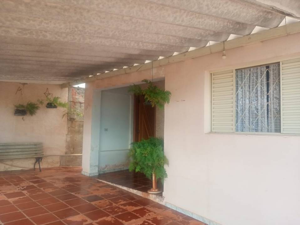 Casa em JD. SARTORI