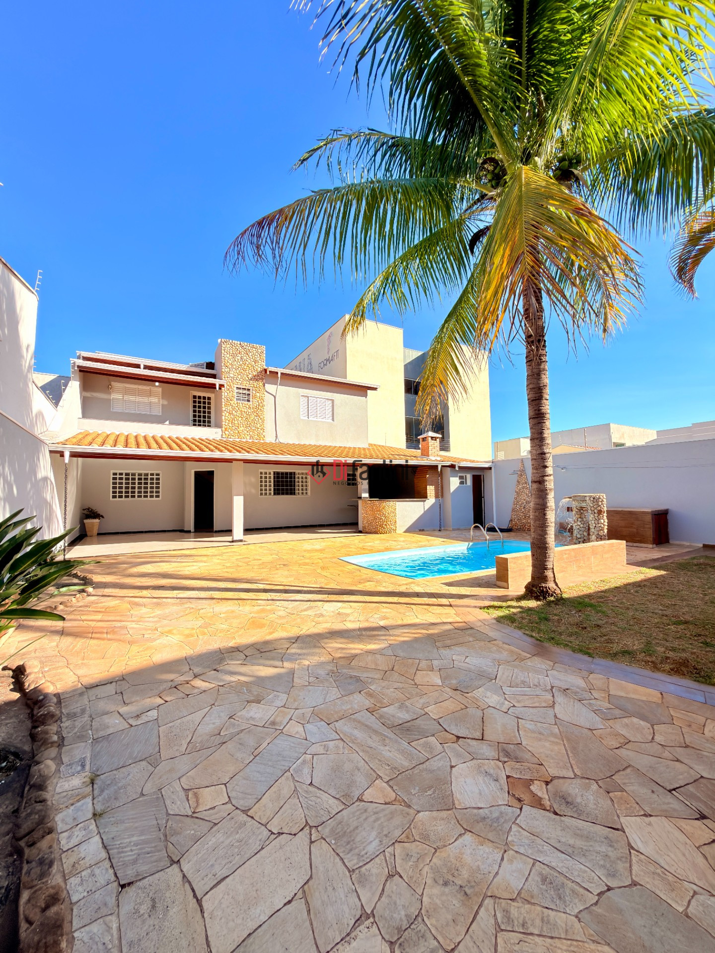 Casa em Jardim Dona Regina