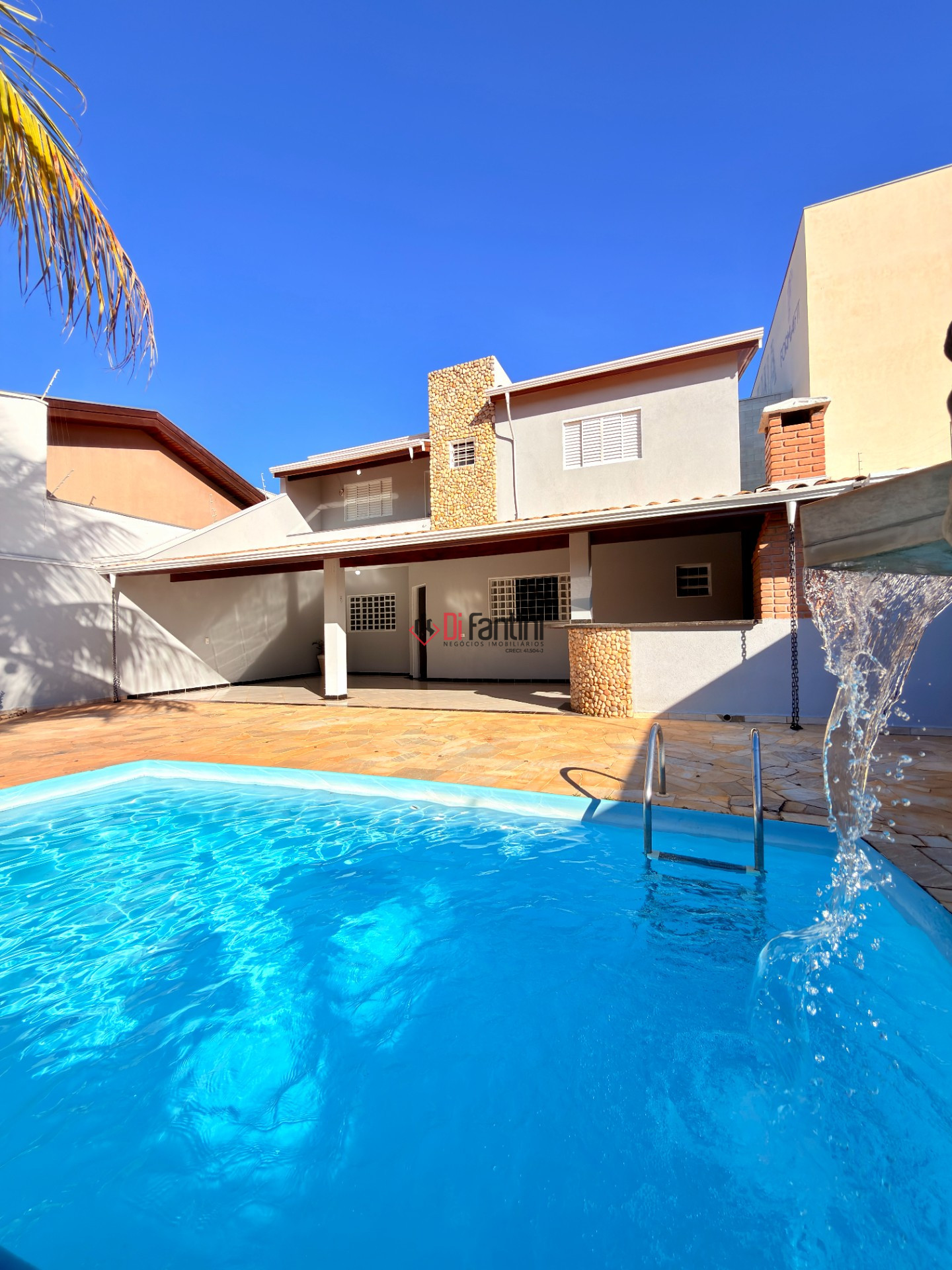 Casa com 3 dormitórios à venda, 172m² por R$ 849.990,00 - Jardim Dona Regina - Santa Bárbara D'Oeste/SP — foto 2