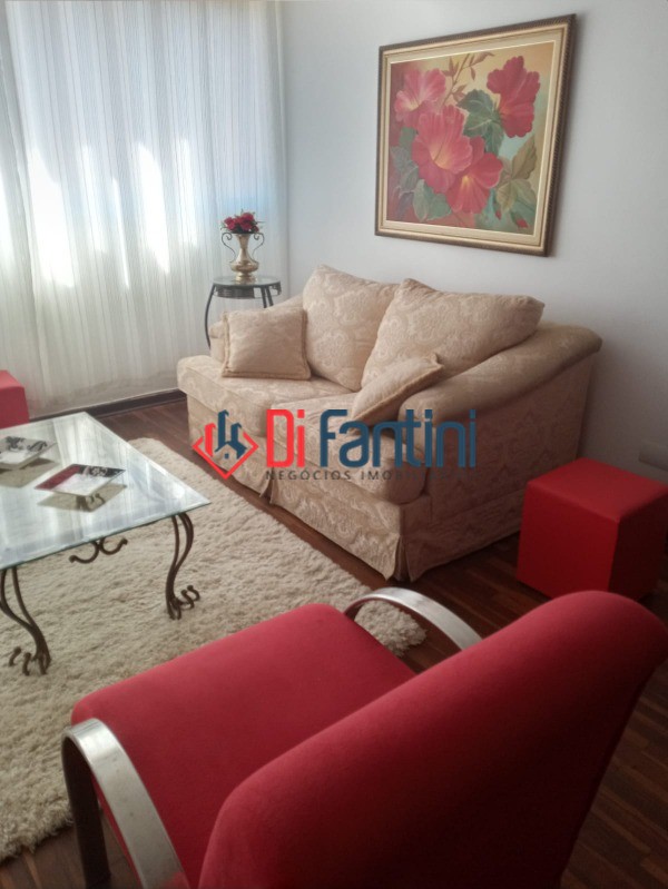 Apartamento em Jardim Girassol