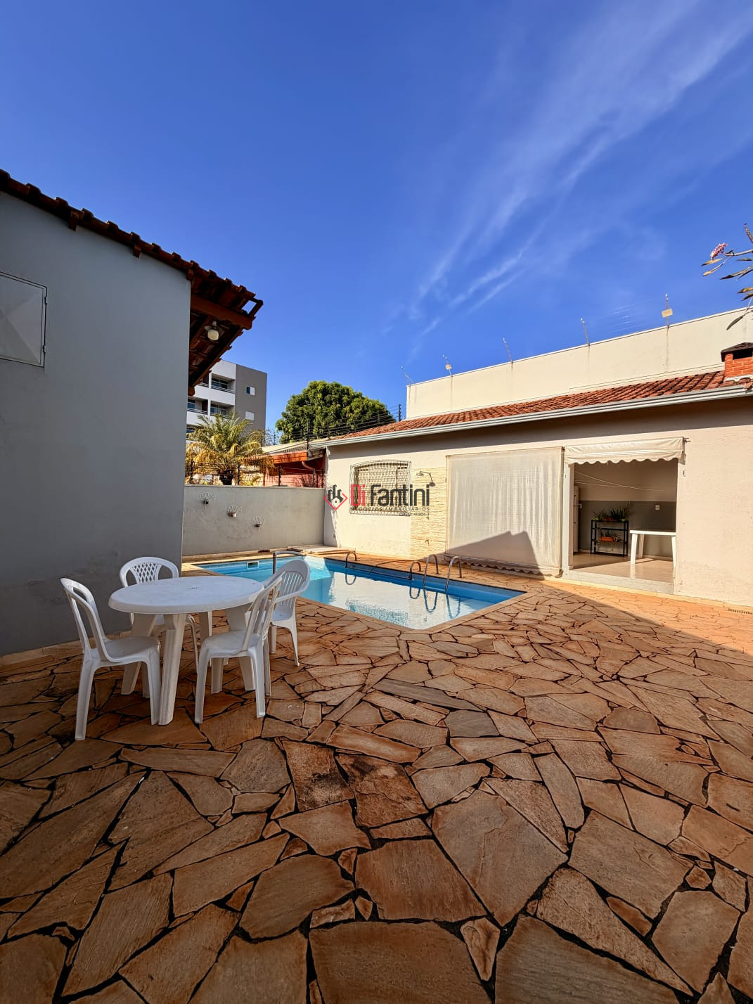 Casa com 3 dormitórios à venda, 233m² por R$ 850.000,00 - Vila Mac Knight - Santa Bárbara D'Oeste/SP — foto 3