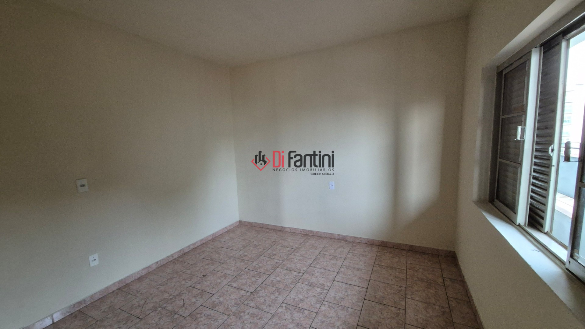 Kitnet / Kitnetão com 1 dormitório, sala, cozinha, wc para locação, 55m² por R$ 750,00/mês - Cidade Jardim - Americana/SP — foto 3