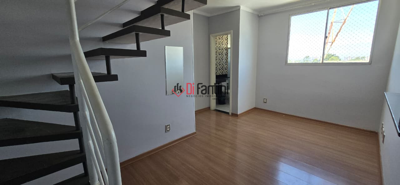 Apartamento em Vila Omar