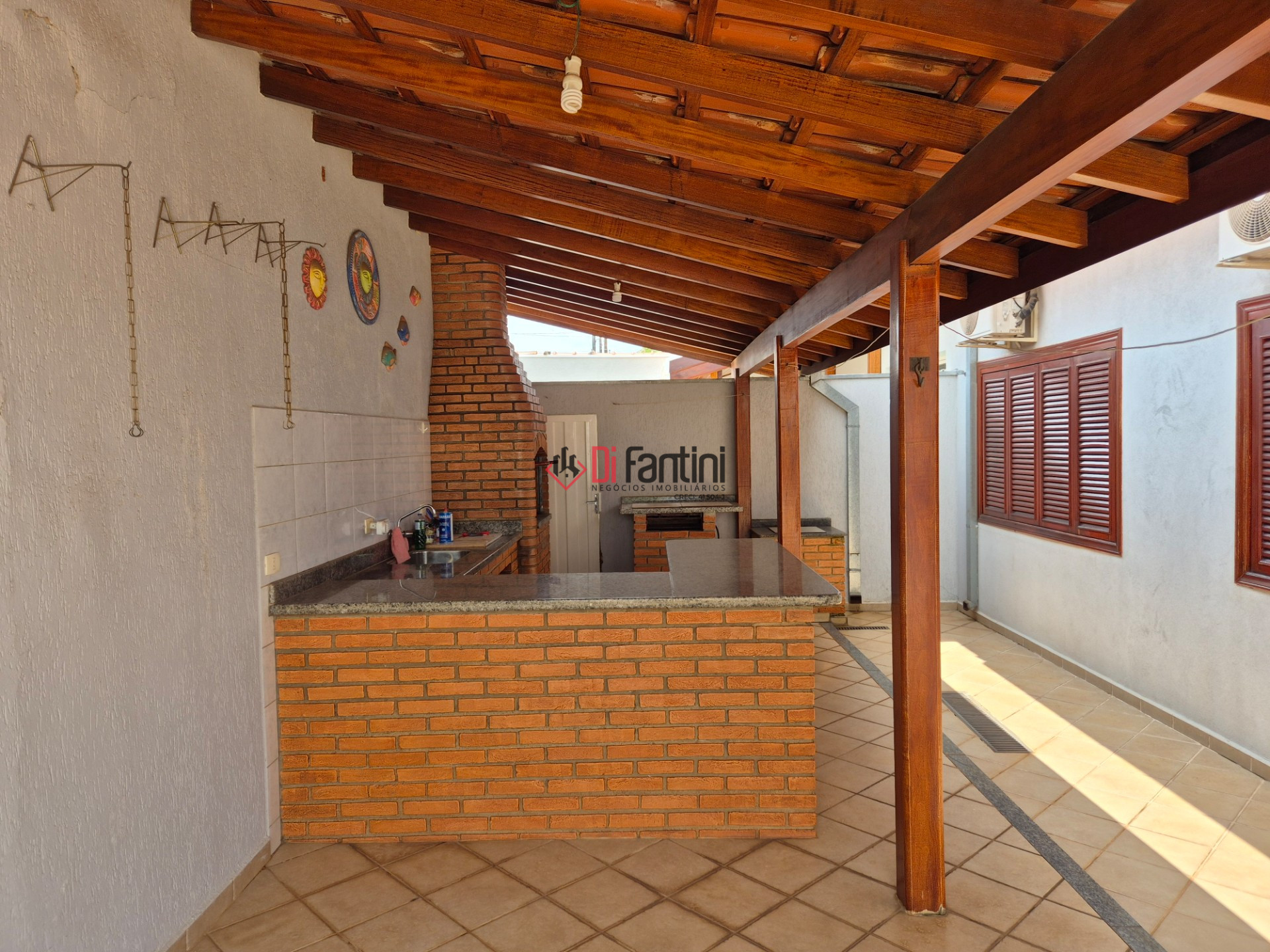 Casa com 3 dormitórios ,escritório, edícula com 3 cômodos à venda, 360m² por R$ 900.000,00 - Parque Novo Mundo - Americana/SP — foto 3