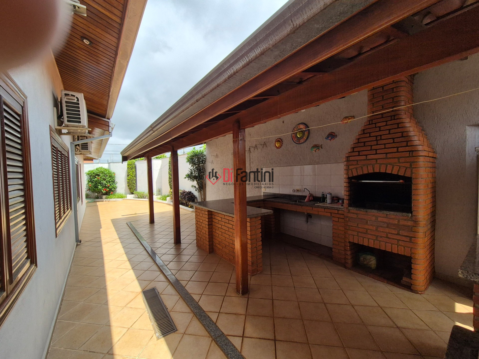 Casa com 3 dormitórios ,escritório, edícula com 3 cômodos à venda, 360m² por R$ 900.000,00 - Parque Novo Mundo - Americana/SP — foto 4
