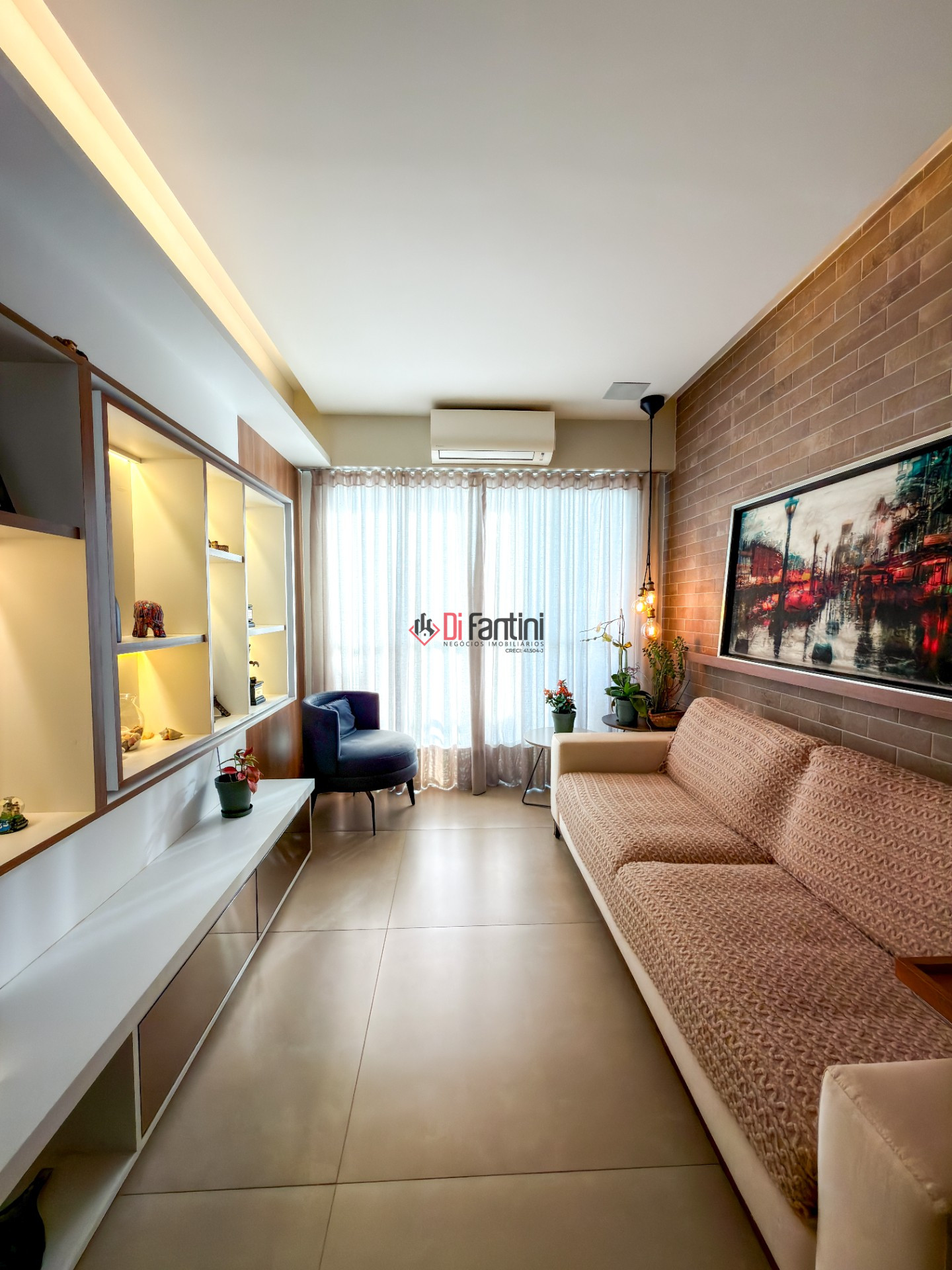 Apartamento em Jardim Jacyra