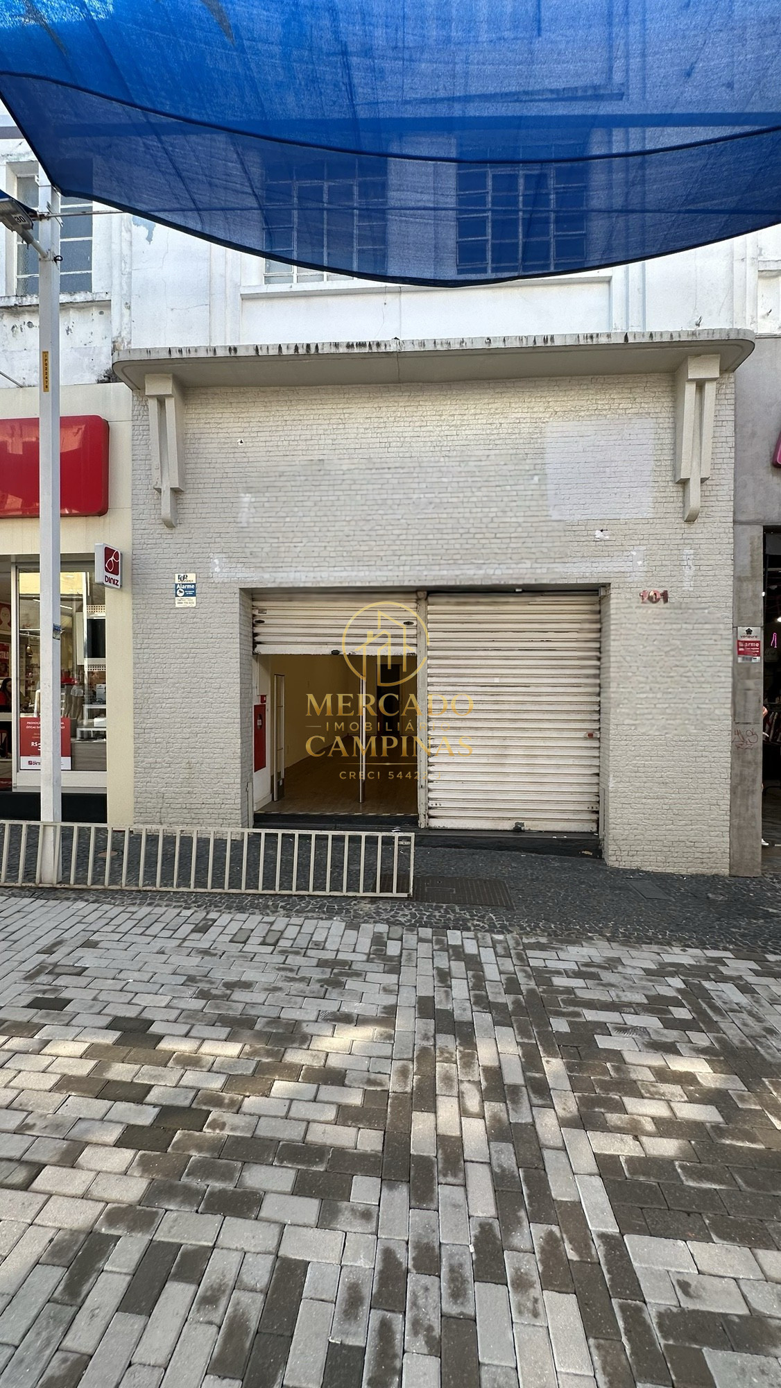 Salão Comercial / Loja em Centro