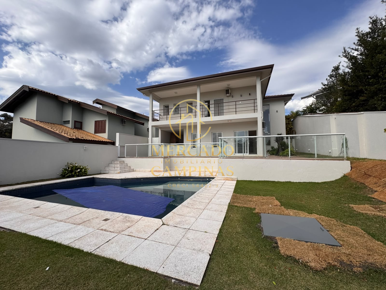 Casa em condomínio com 4 dormitórios à venda (R$ 2.650.000,00) ou locação (R$ 15.000,00/mês), 298m² - Residencial Palmeiras Hipica - Campinas/SP — foto 1