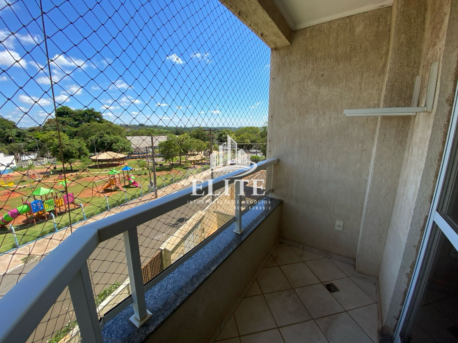 Apartamento em Parque Fabrício