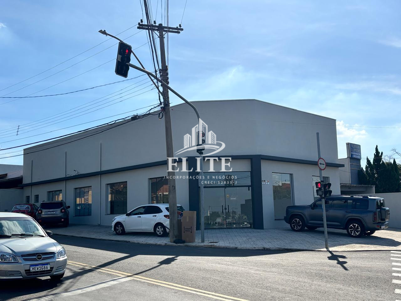 Salão Comercial / Loja em Jardim Europa