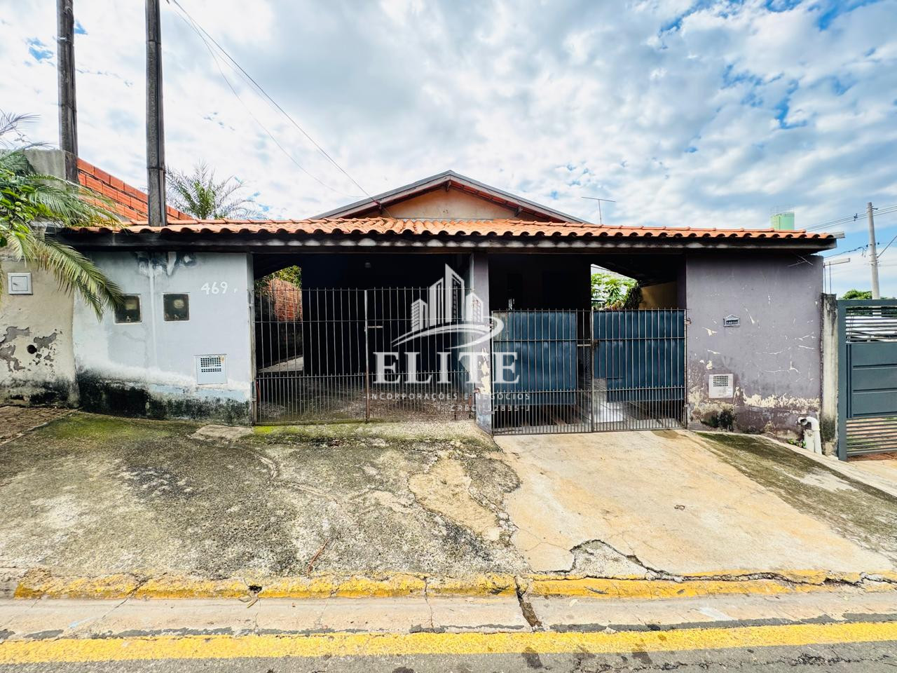 Casa em Jardim Santa Rita I