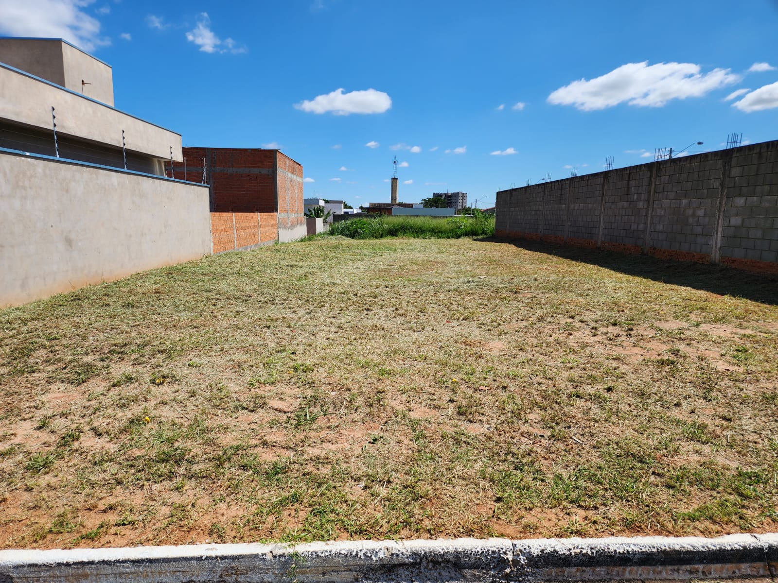 Terreno / Lote em Bosque dos Cedros