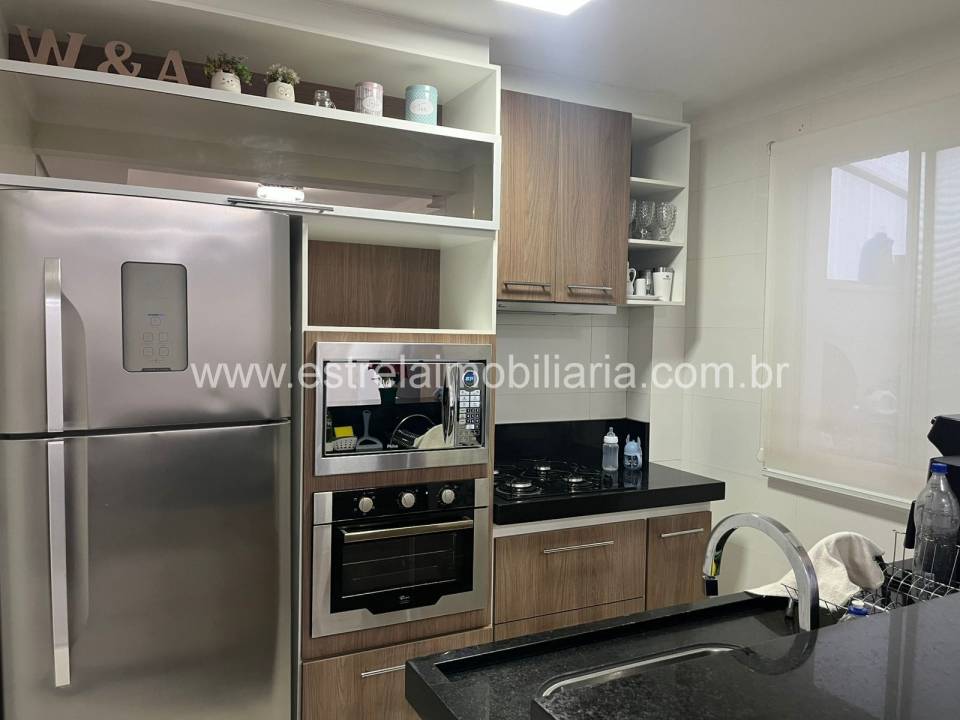 Apartamento em Jardim Bertoni