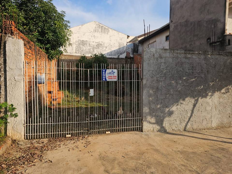 Terreno / Lote em Residencial Vale das Nogueiras