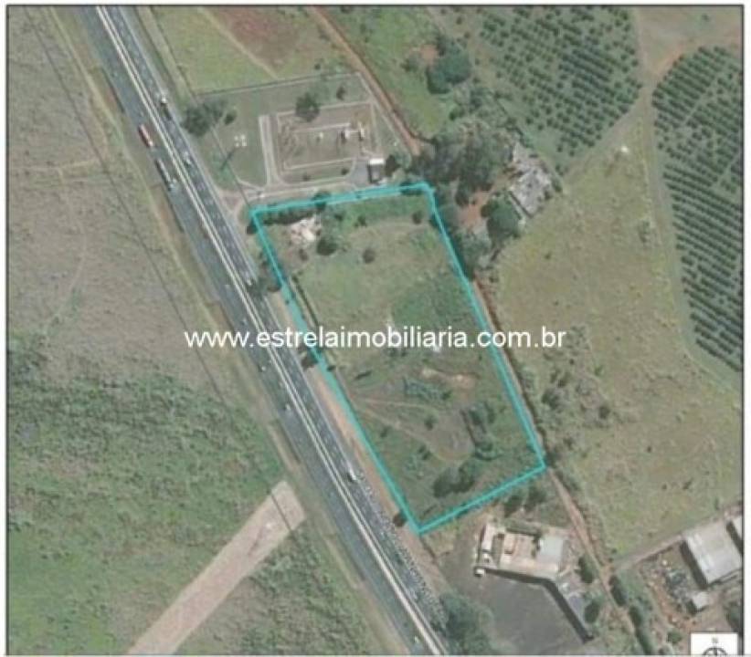 Área Industrial em Centro