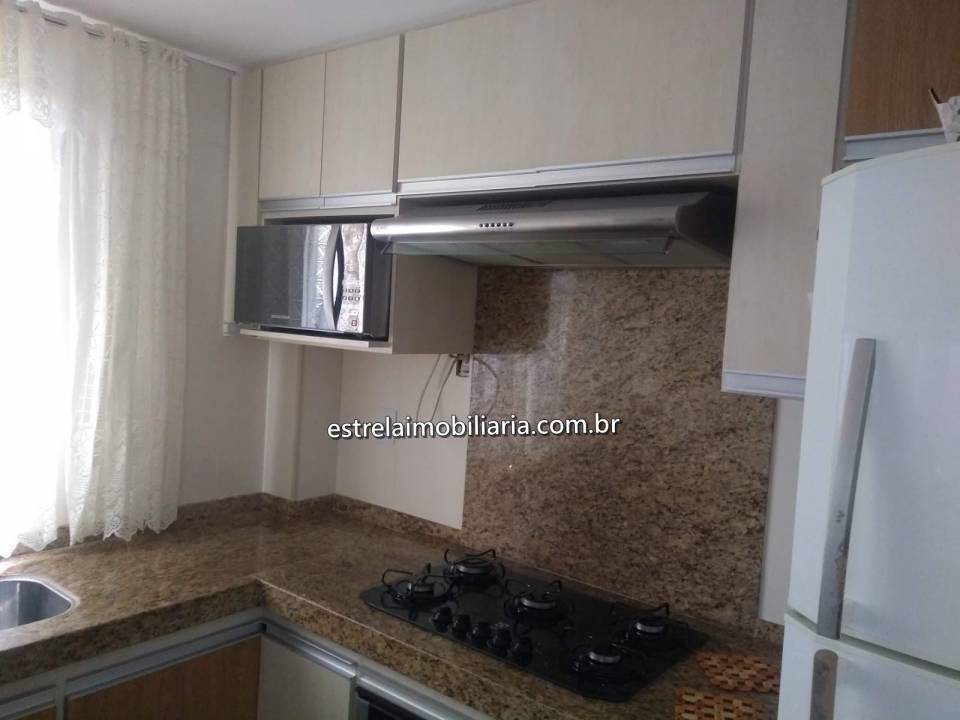 Apartamento em Jardim Bertoni