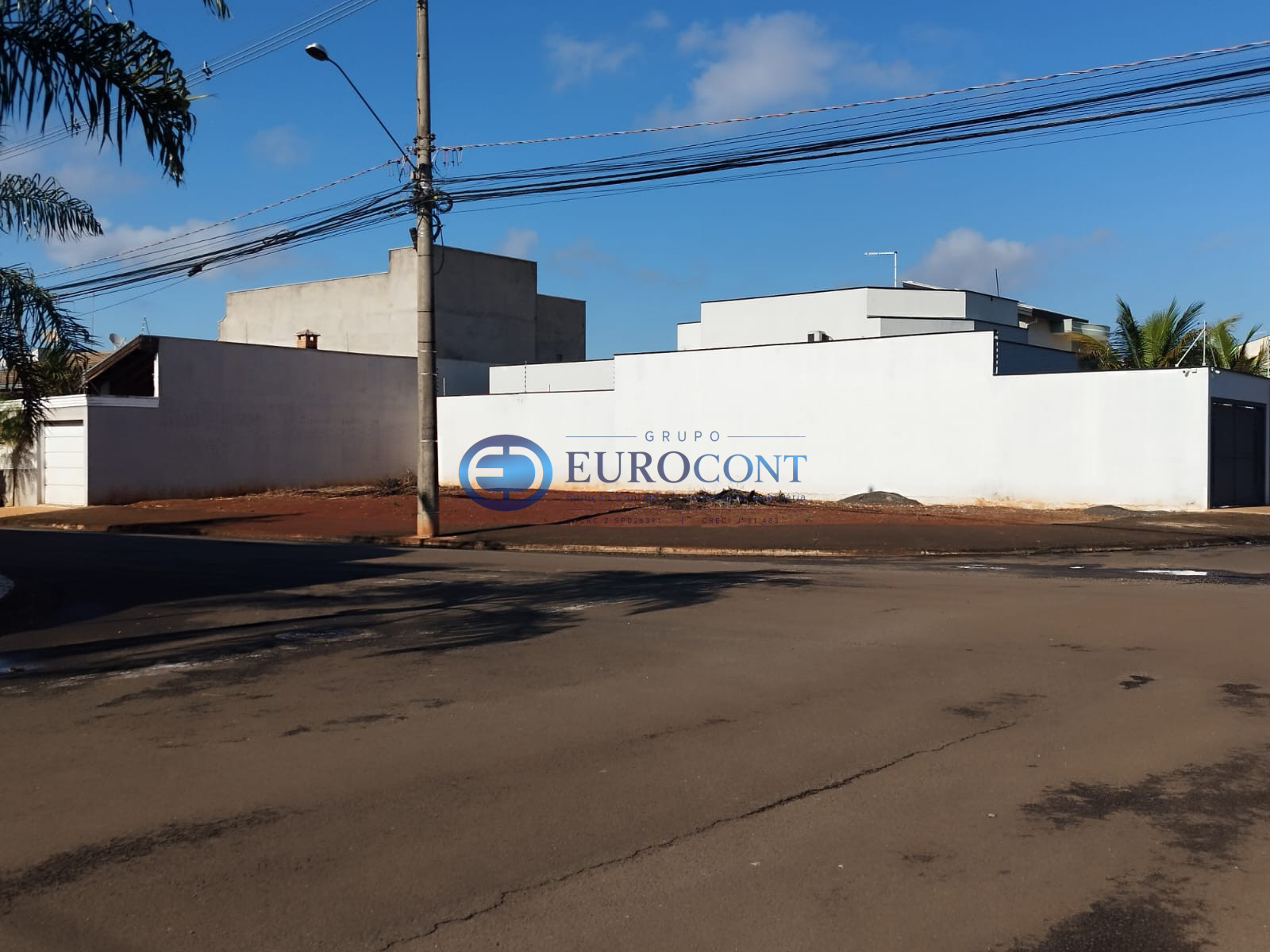 Terreno / Lote em Jardim Souza Queiroz