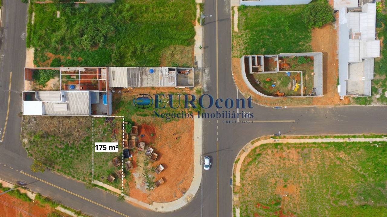 Terreno / Lote