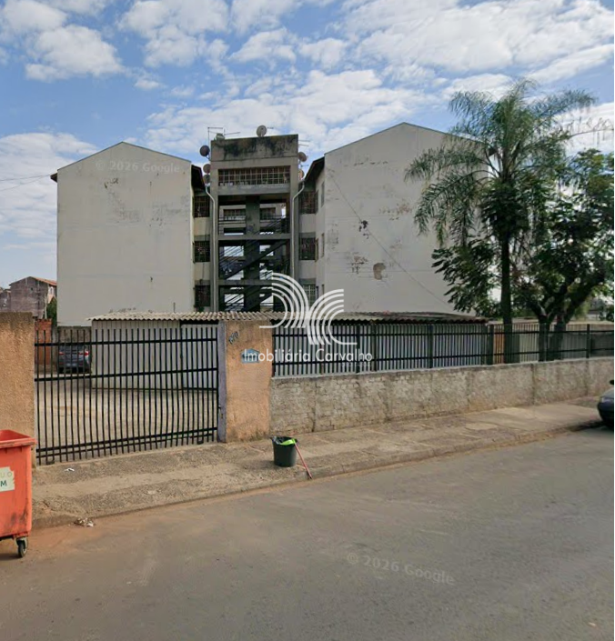 Apartamento em Conjunto Habitacional Roberto Romano