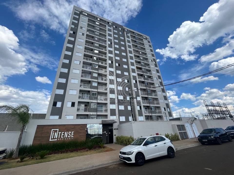 Apartamento em Jardim Firenze