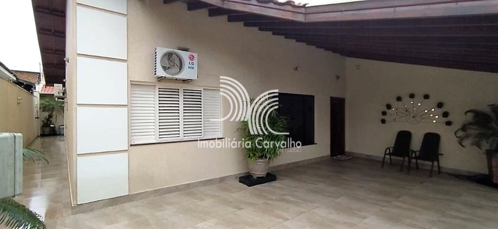 Casa em Vila Mollon IV