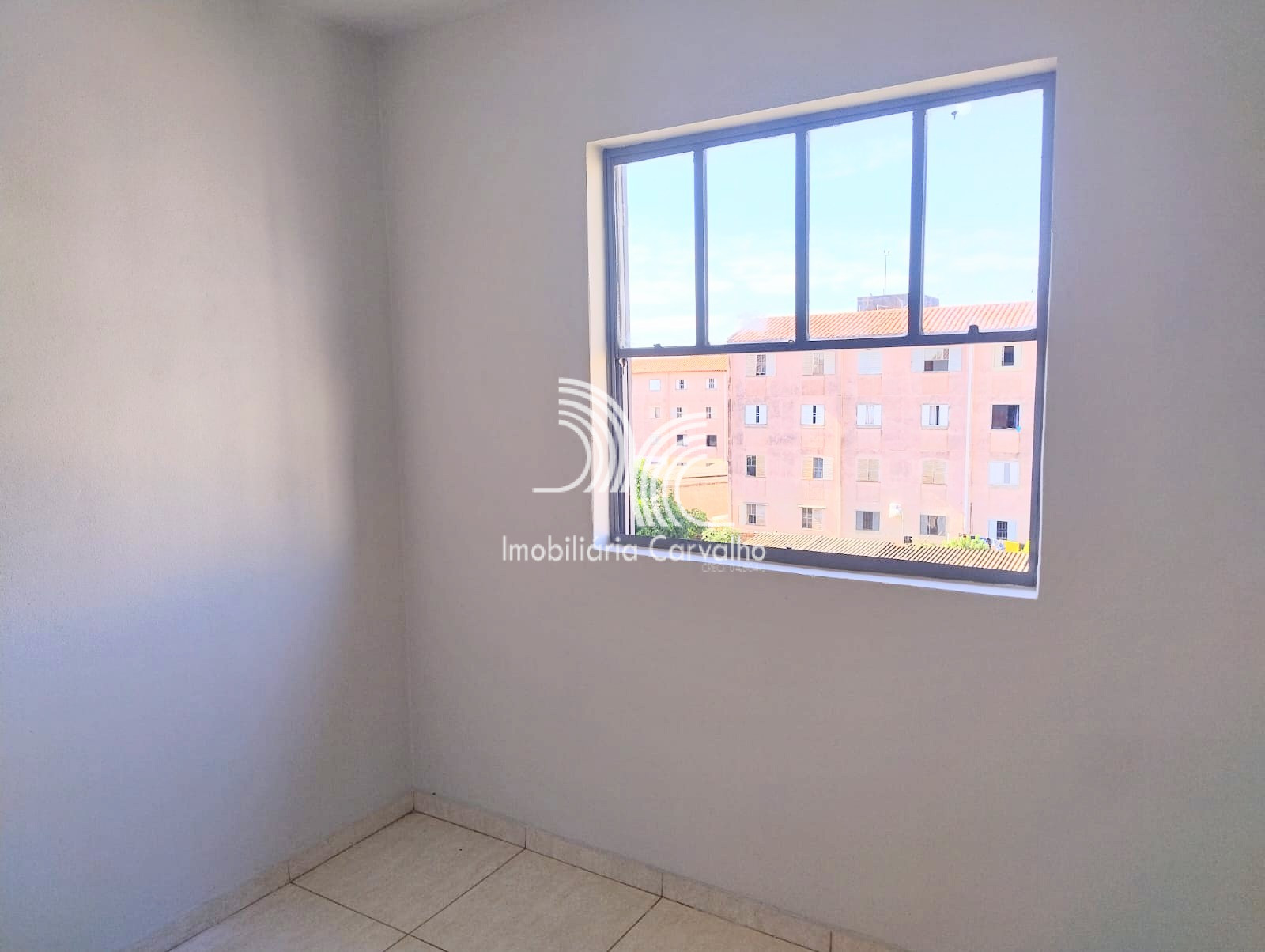 Apartamento com 2 dormitórios à venda (R$ 100.000,00) ou locação (R$ 1.000,00/mês), 48m² - CONJUNTO HABITACIONAL ROBERTO ROMANO - Santa Bárbara D'Oeste/SP — foto 3
