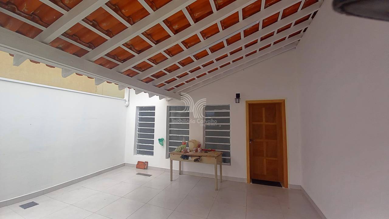 Casa em Colina de Santa Bárbara