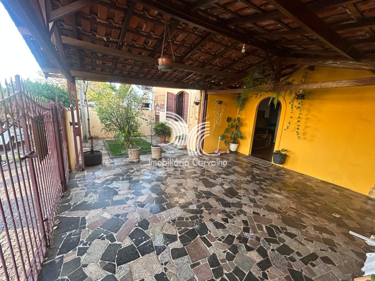 Casa com 2 dormitórios à venda, 110m² por R$ 400.000,00 - Jardim Residencial Mariana - Santa Bárbara D'Oeste/SP — foto 2