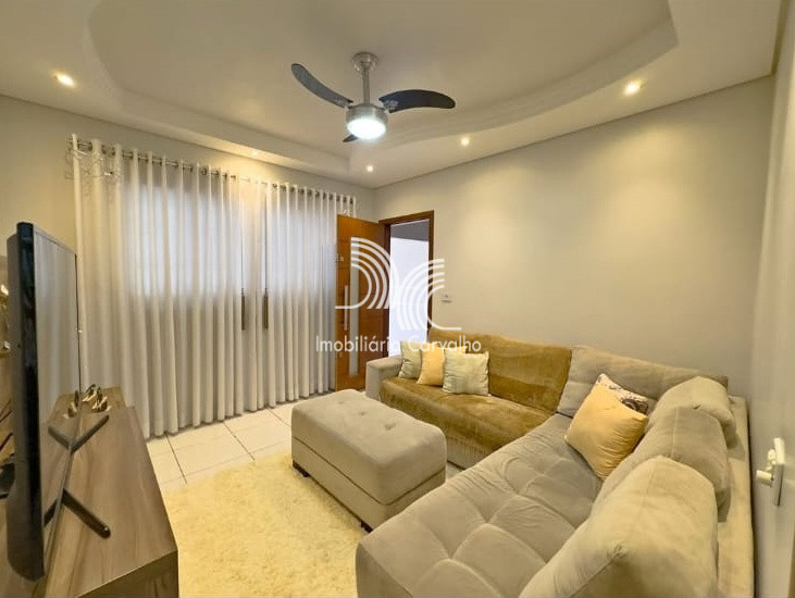 Casa em Jardim das Laranjeiras