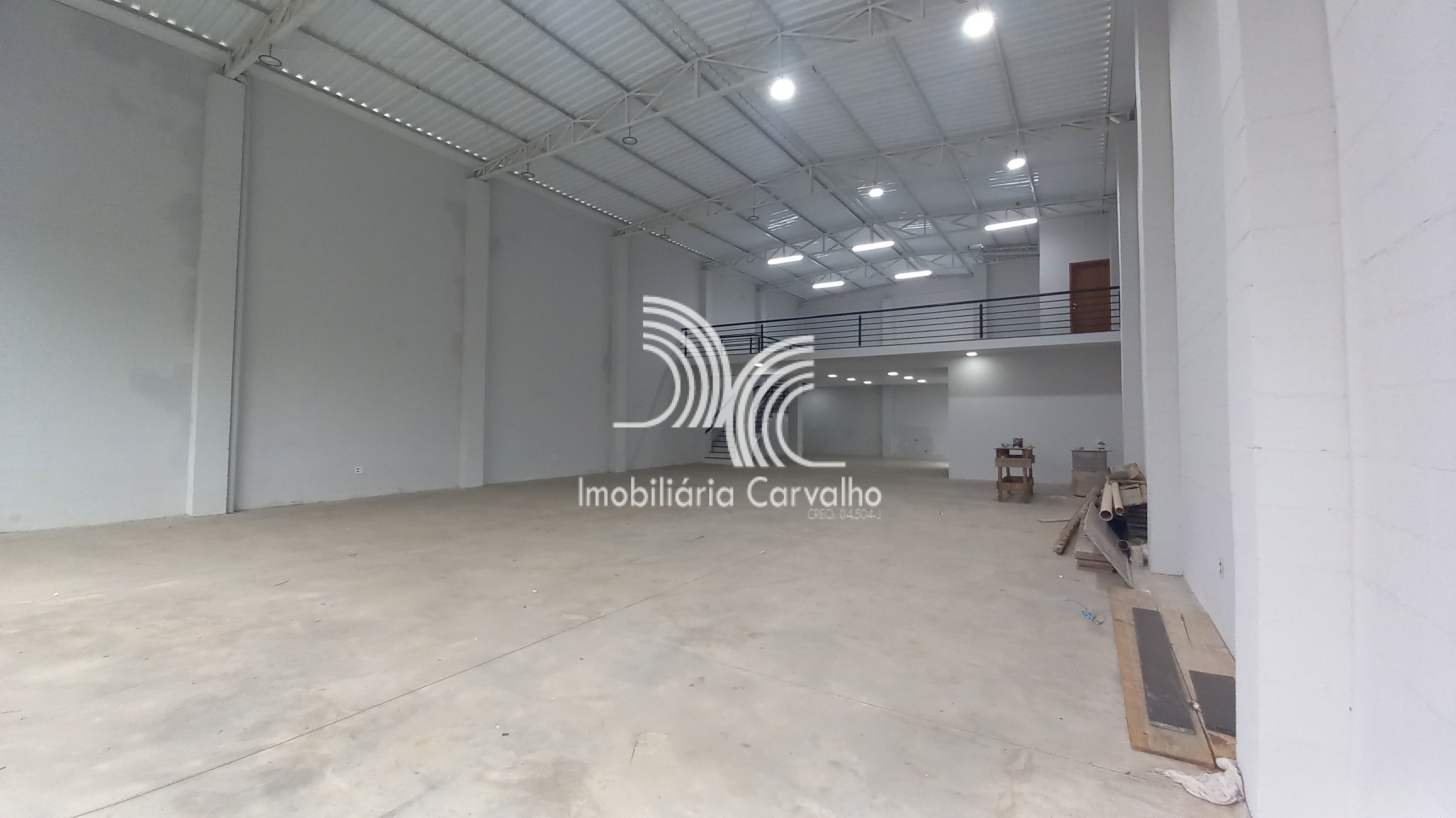 Salão Comercial / Loja em Jardim Souza Queiroz