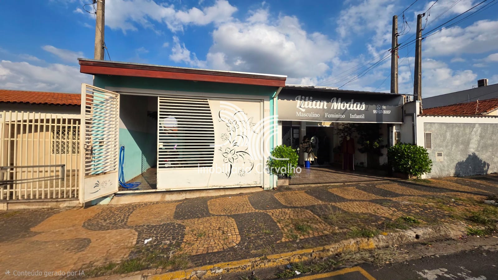 Casa comercial em Jardim São Francisco
