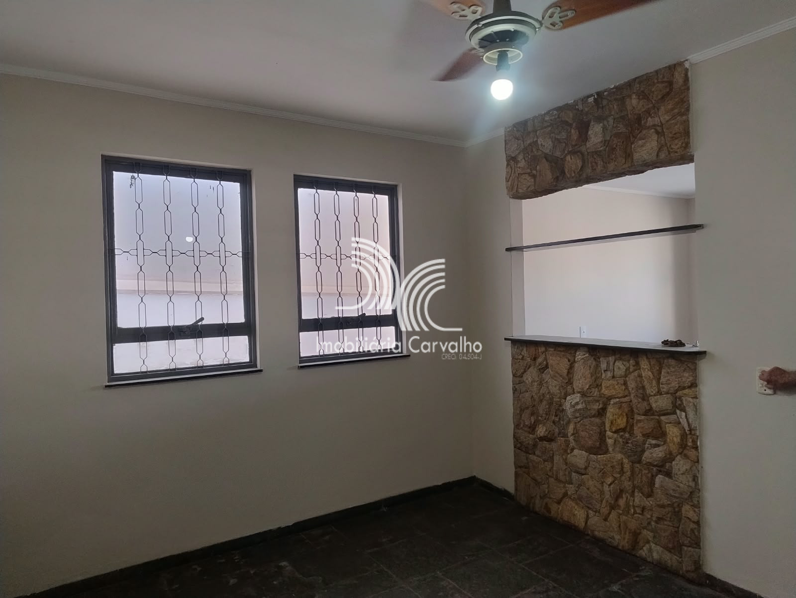 Casa com 3 dormitórios à venda, 151m² por R$ 580.000,00 - Jardim São Francisco - Santa Bárbara D'Oeste/SP — foto 2