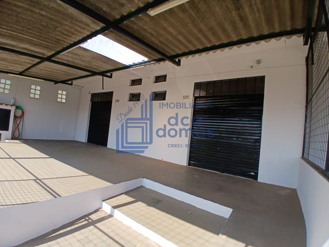 Salão Comercial / Loja em Vila Cordenonsi