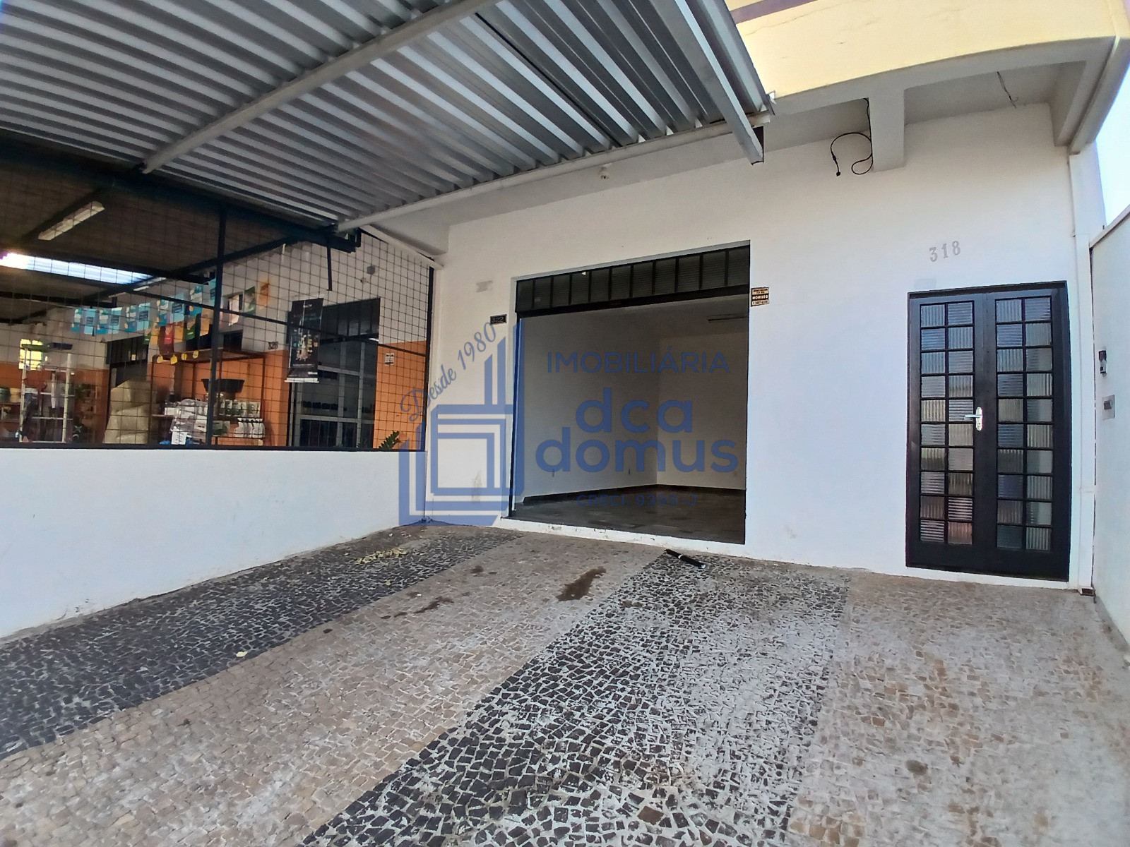 Salão Comercial / Loja em Vila Cordenonsi