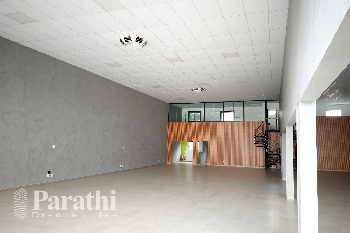Salão Comercial / Loja em Jardim Nossa Senhora de Fátima