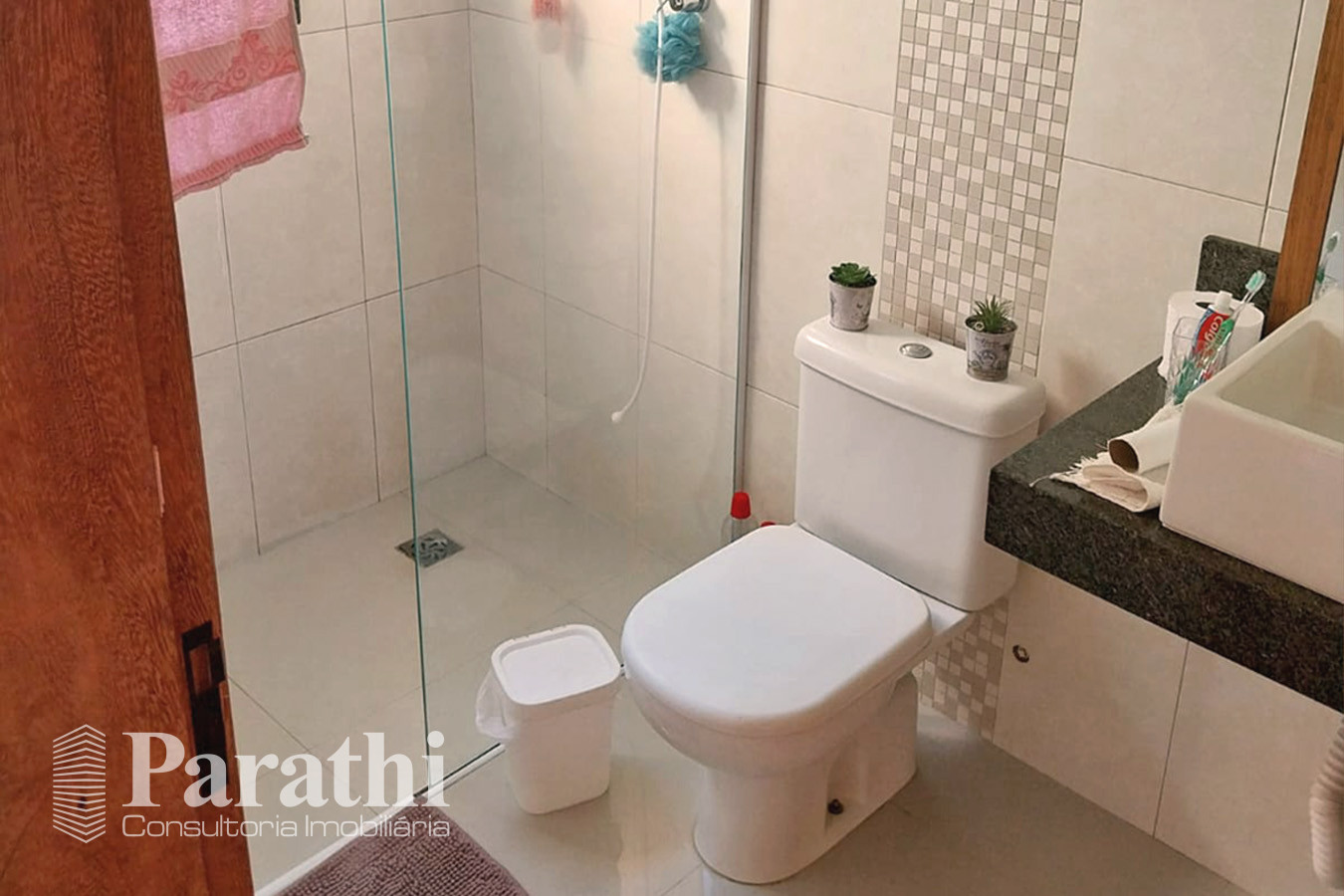 Sobrado com 3 dormitórios à venda na parte alta do Nova Carioba, em Americana (SP). Área útil: 160m². Valor: R$ 390.000,00 — foto 3