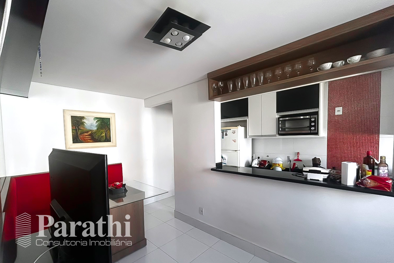 Apartamento mobiliado com 2 dormitórios à venda no Condomínio Spazio Beach, em Americana (SP). Área útil: 50m². Valor: R$ 215.000,00 — foto 3