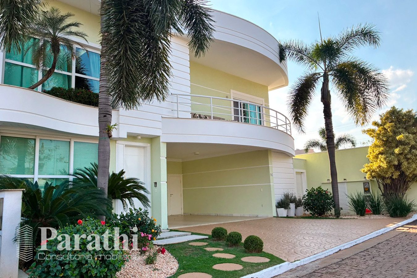 Casa em condomínio em Vila Santo Antônio
