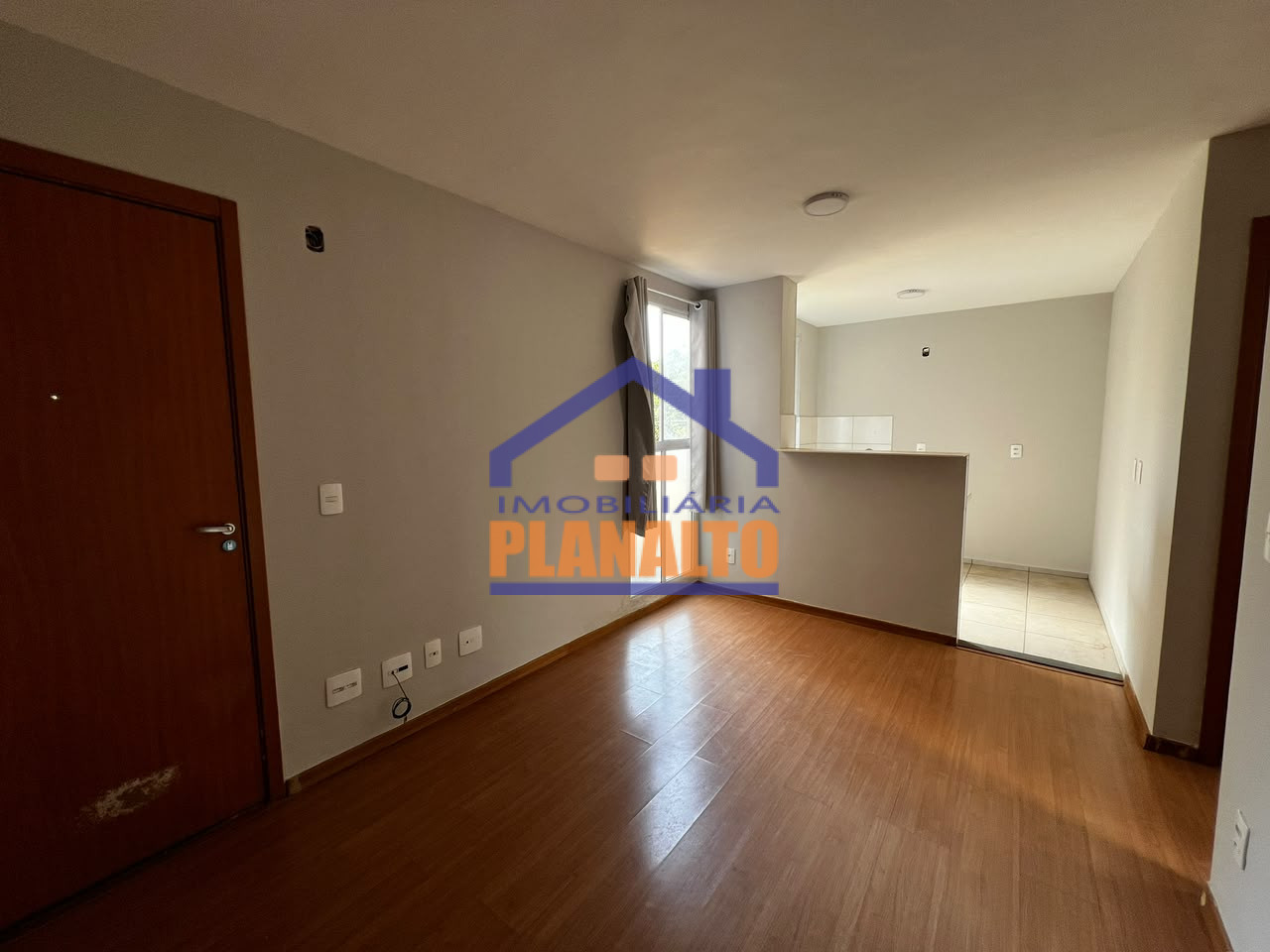 Apartamento em Residencial Mac Knight
