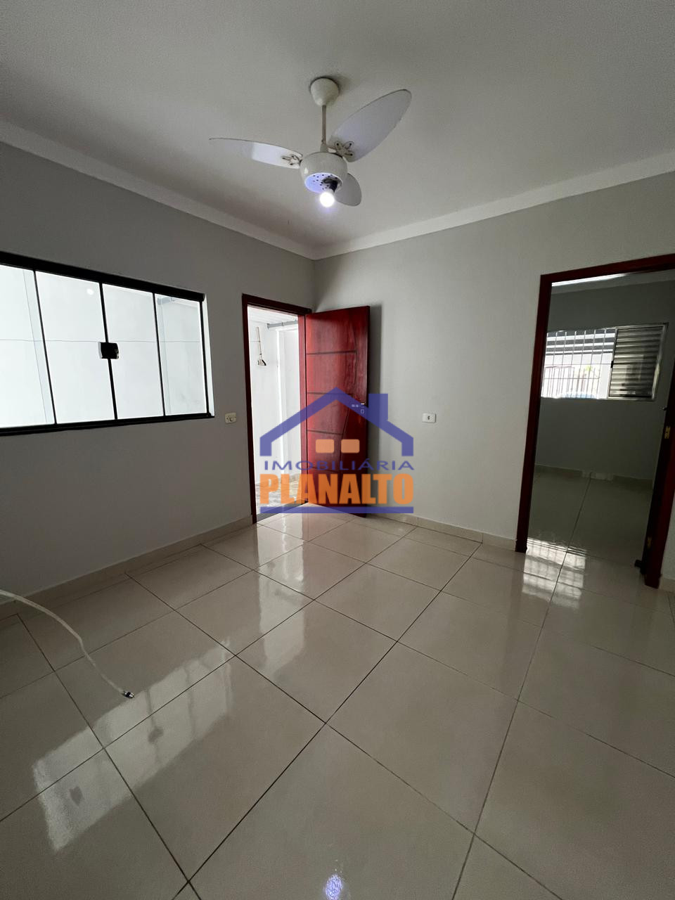 Casa com 2 dormitórios à venda, 90m² por R$ 370.000,00 - Jardim São Francisco - Santa Bárbara D'Oeste/SP — foto 4